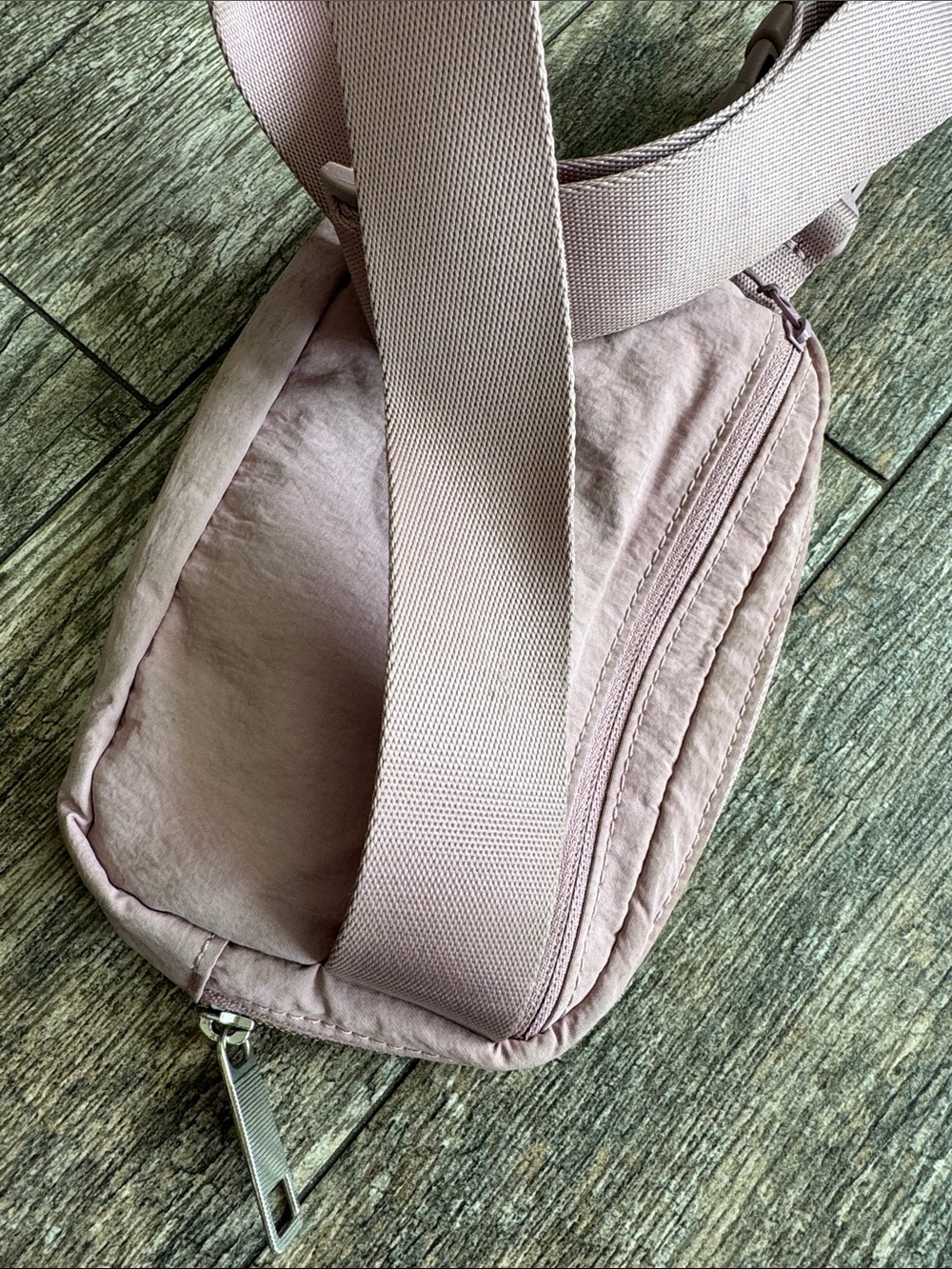 lululemon athletica Dusty Pink Crossbody Belt Bag - Picture 6 of 14